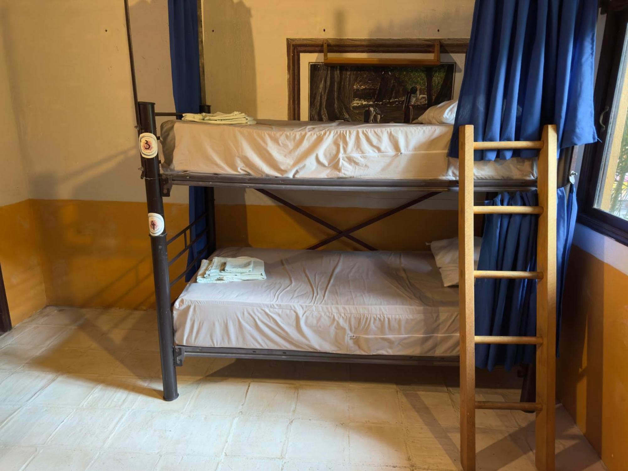 Tower Bridge Hostel ปูแอร์โตเอสกอนดิโด ภายนอก รูปภาพ